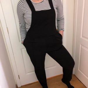 🌸2 for 40$! Black Jumpsuit with pockets